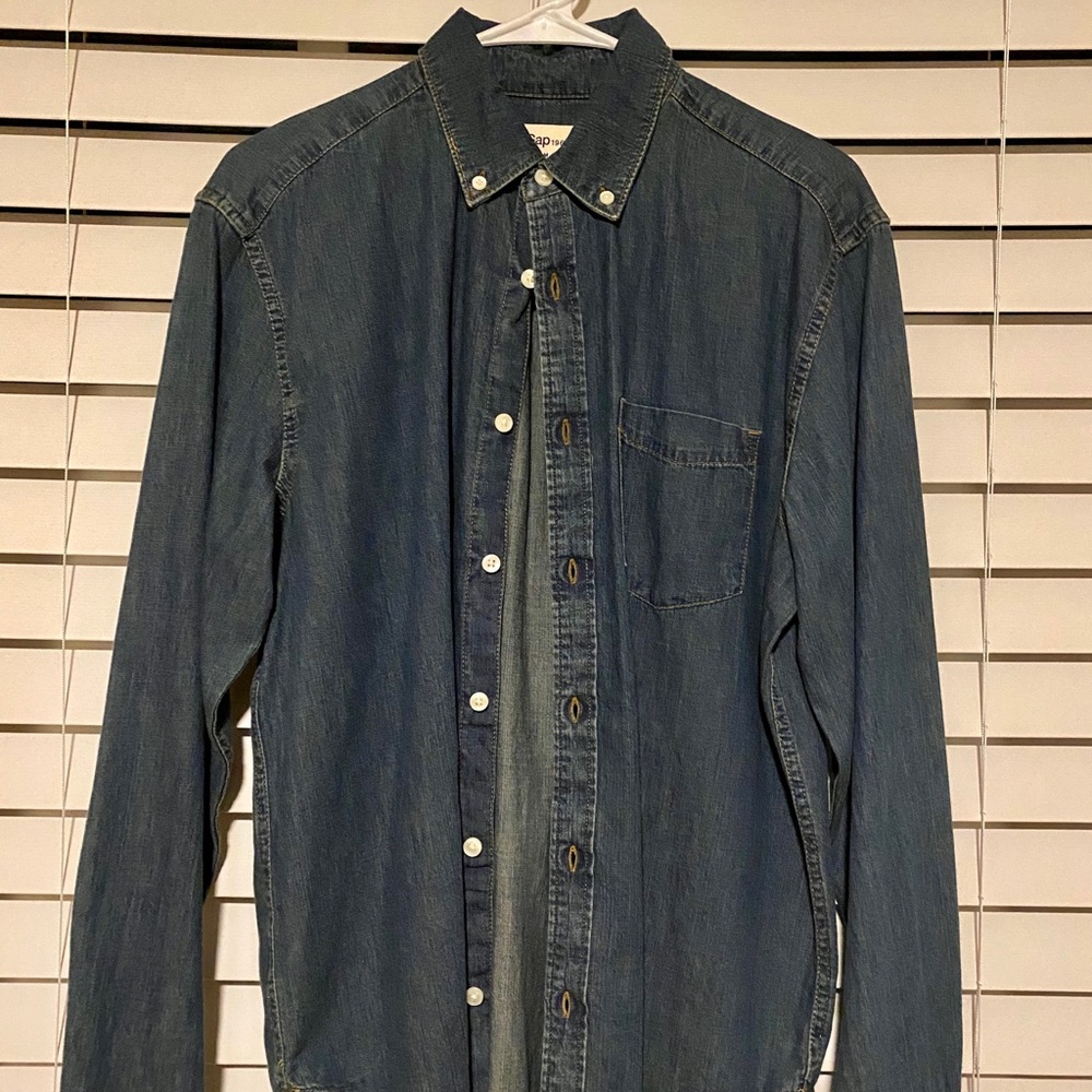 GAP denim button down